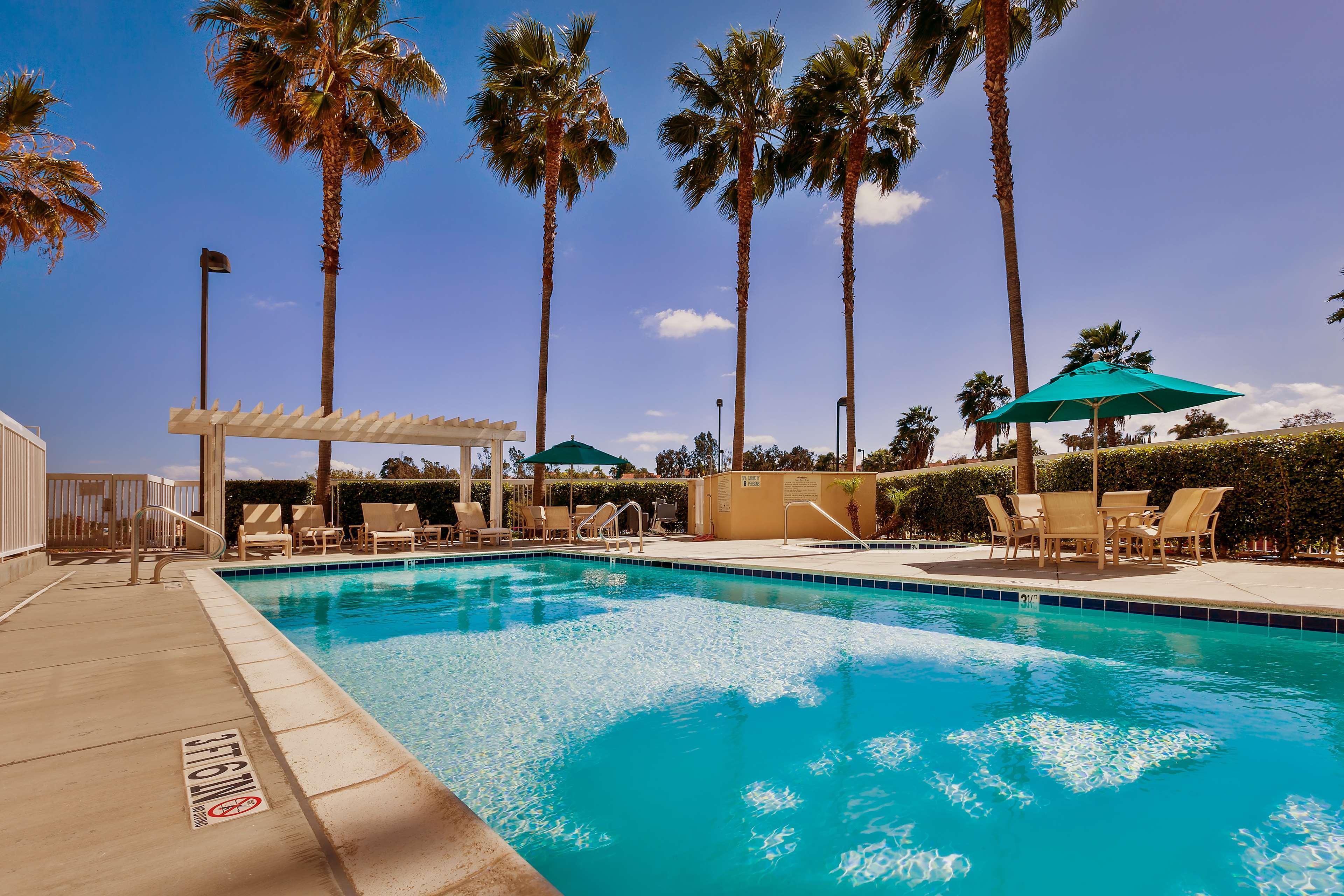 Hampton Inn & Suites Chino Hills Exterior foto