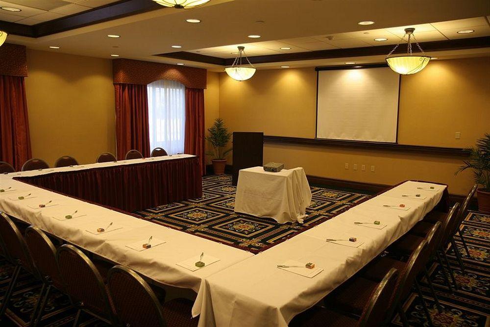 Hampton Inn & Suites Chino Hills Facilidades foto
